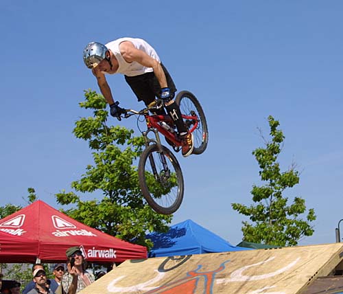 Round House Rumble