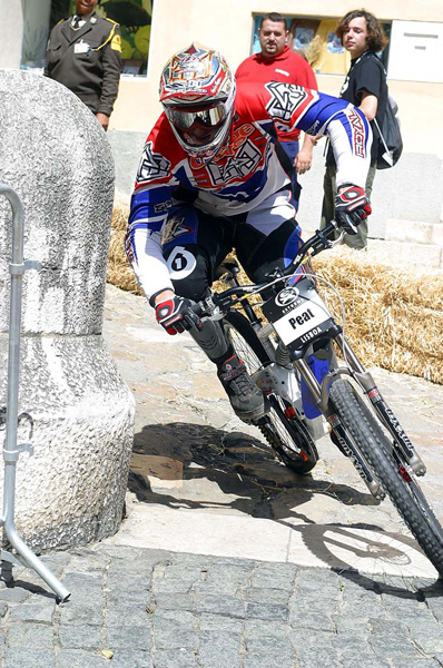 Lisbon Downtown Downhill
