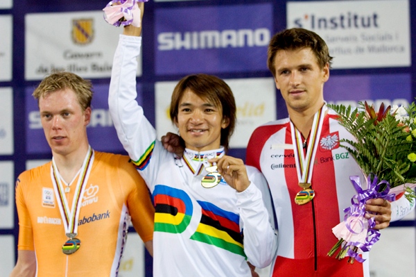 Track_Worlds