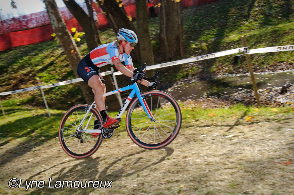 Katie Compton with a huge lead on her way to the win