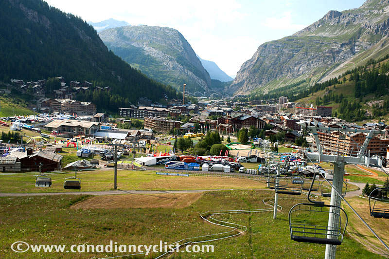 downhill_singletrail_village