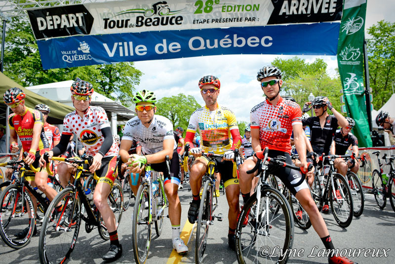 The jerseys line up for the stage