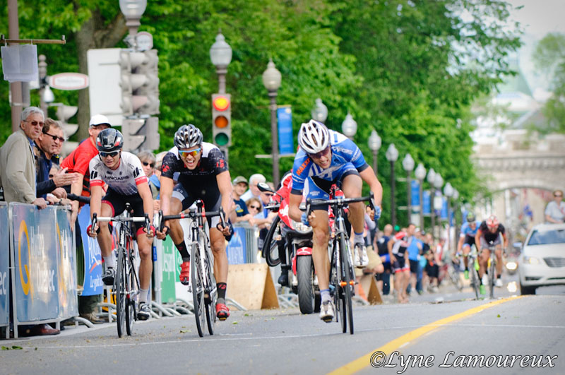 Marc de Maar (UnitedHealthcare) wins stage 5 of the Tour de Beau
