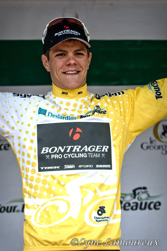 Jasper Stuyven (Bontrager) claims the first leader's jersey of t