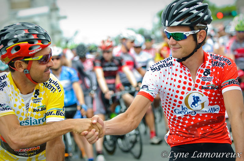 Handshake between Fransico Mancebo )5-Hr Energy) and Nathan Brow