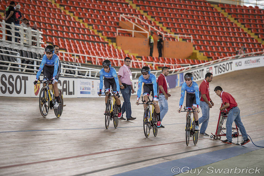 cali_trackwcup