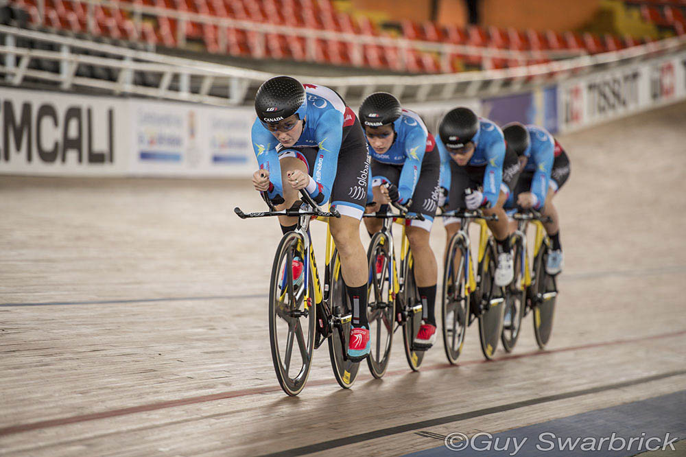 cali_trackwcup