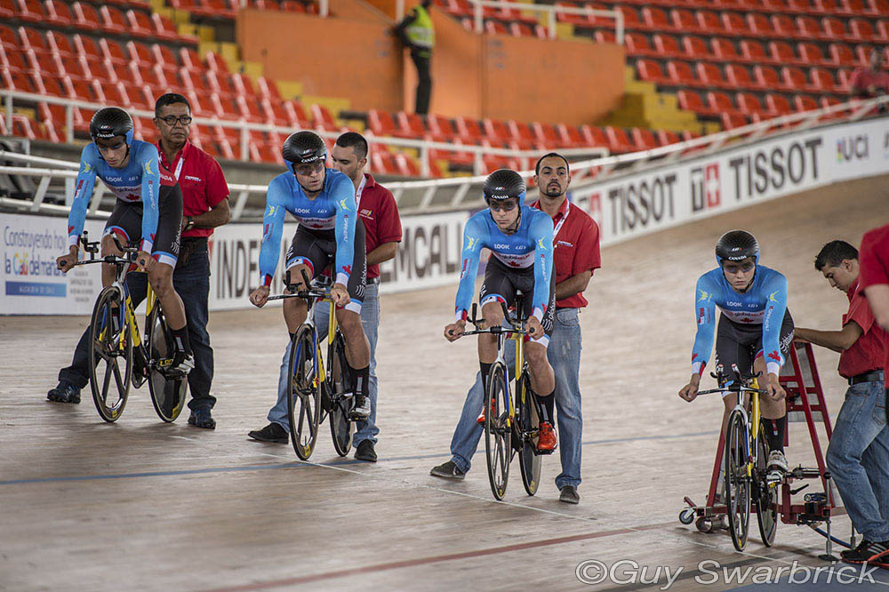 cali_trackwcup