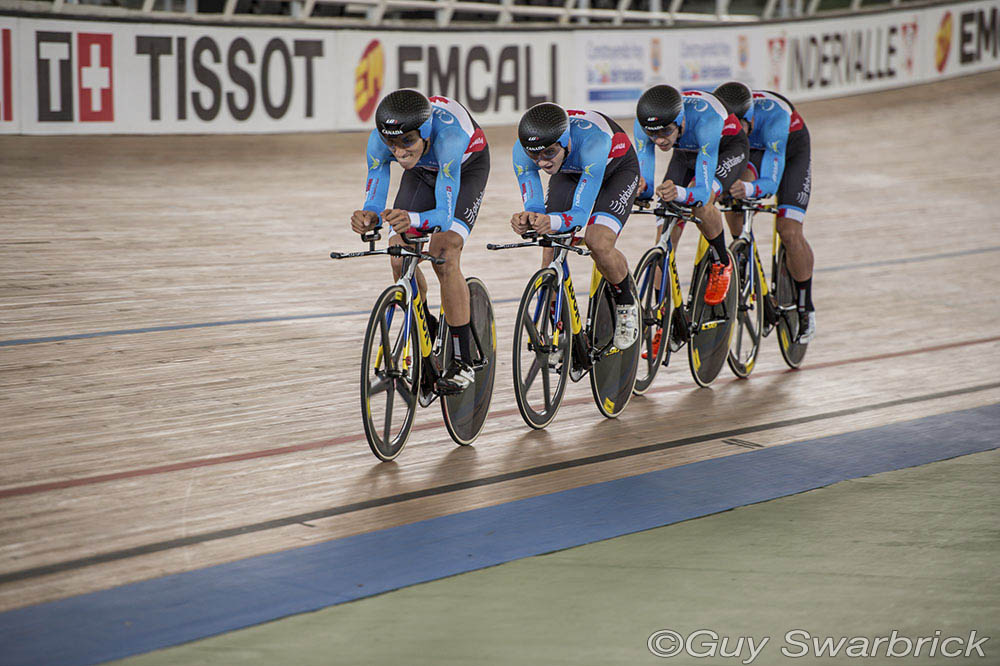 cali_trackwcup