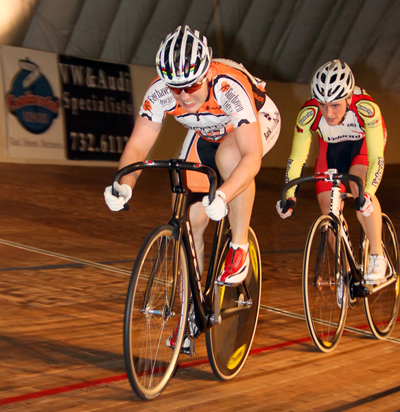SAPUTO BURNABY 4 (DAY 2) - Elite Women Scratch Race