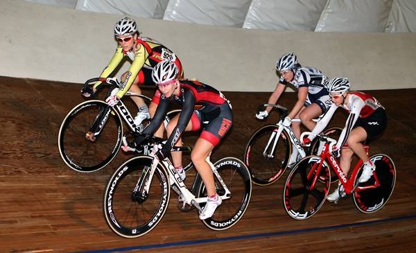 SAPUTO BURNABY 4 (DAY 3) - Elite Women UCI Scratch Race