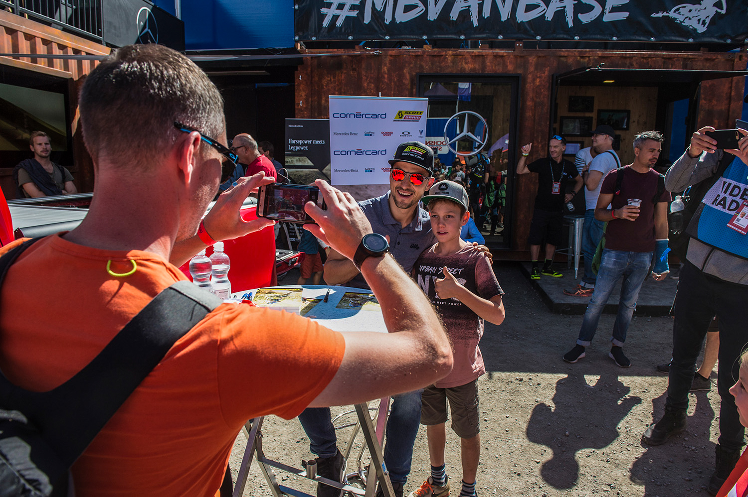 MTB World Champs Nino Schurter autograph session