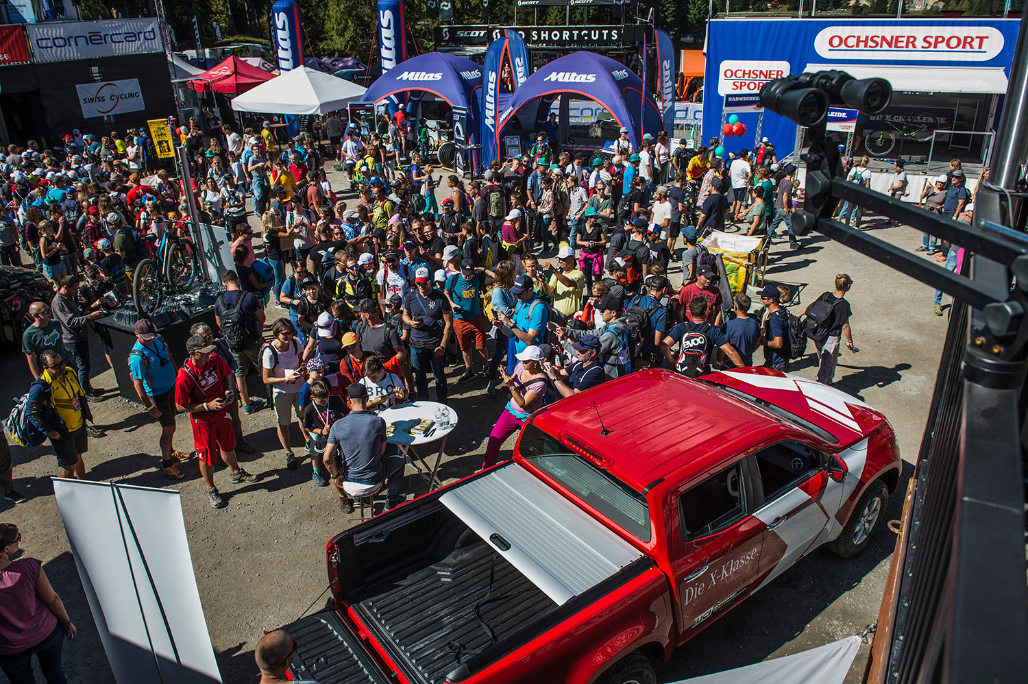 MTB World Champs Nino Schurter autograph session