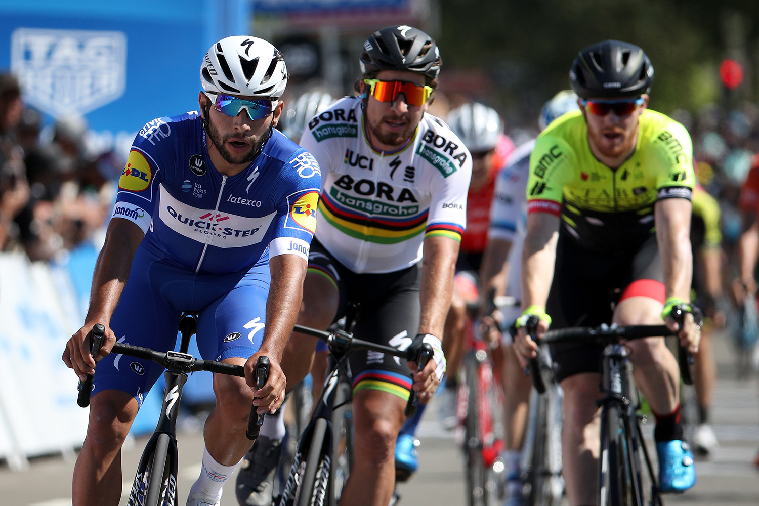 775137812CG00011_Cycling_13