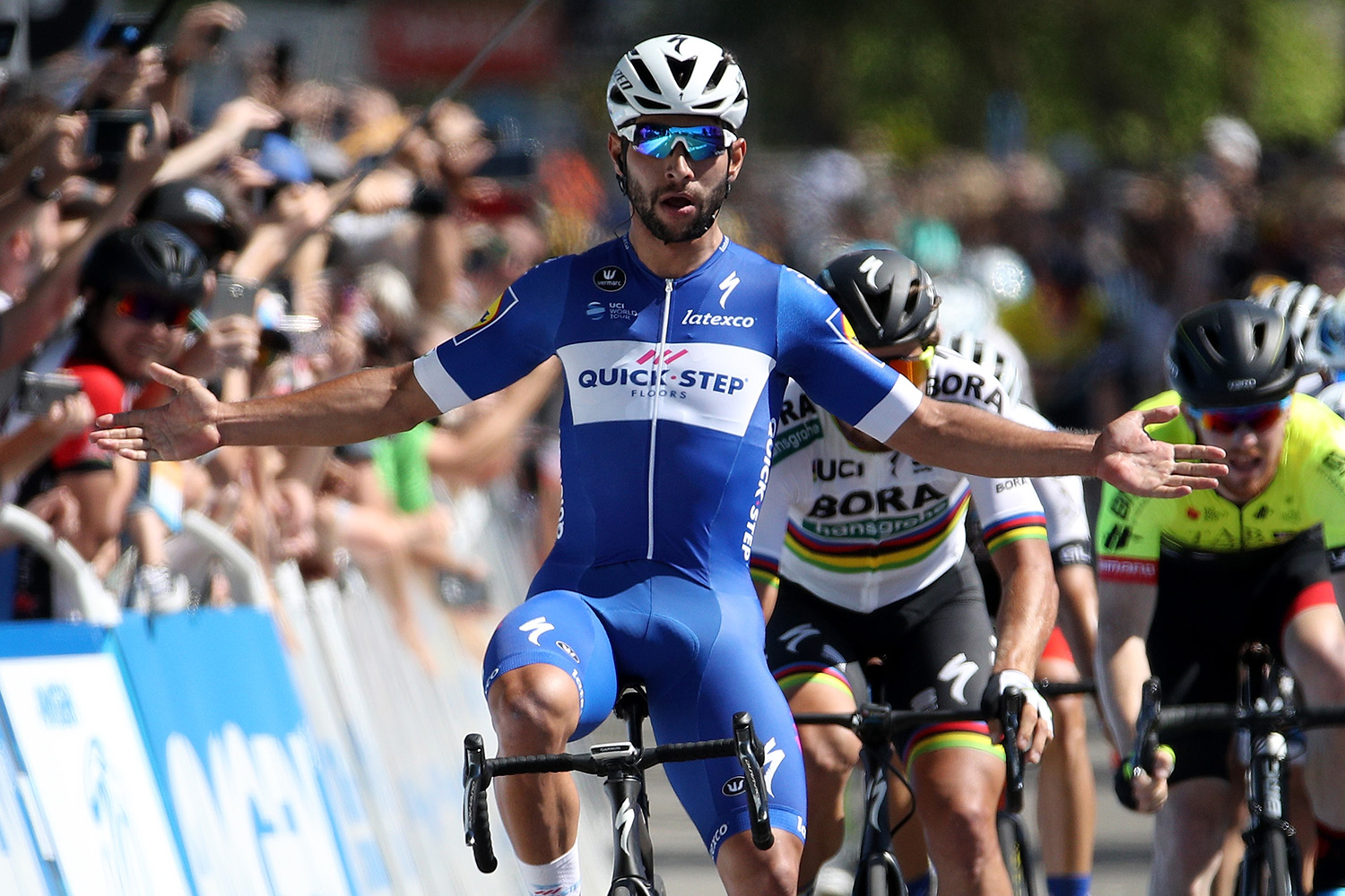 775137812CG00013_Cycling_13