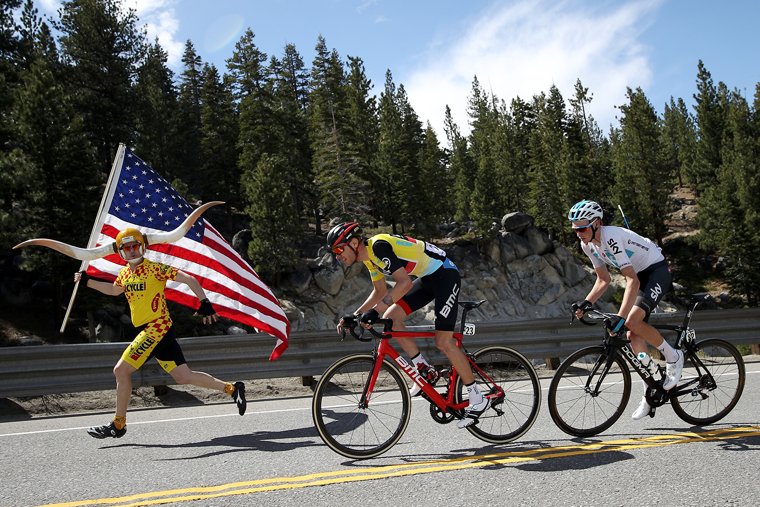 775137813CG00004_Cycling_13