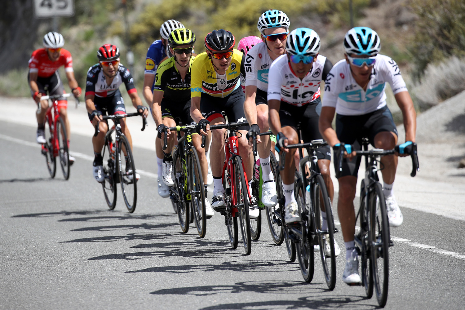 775137813CG00041_Cycling_13