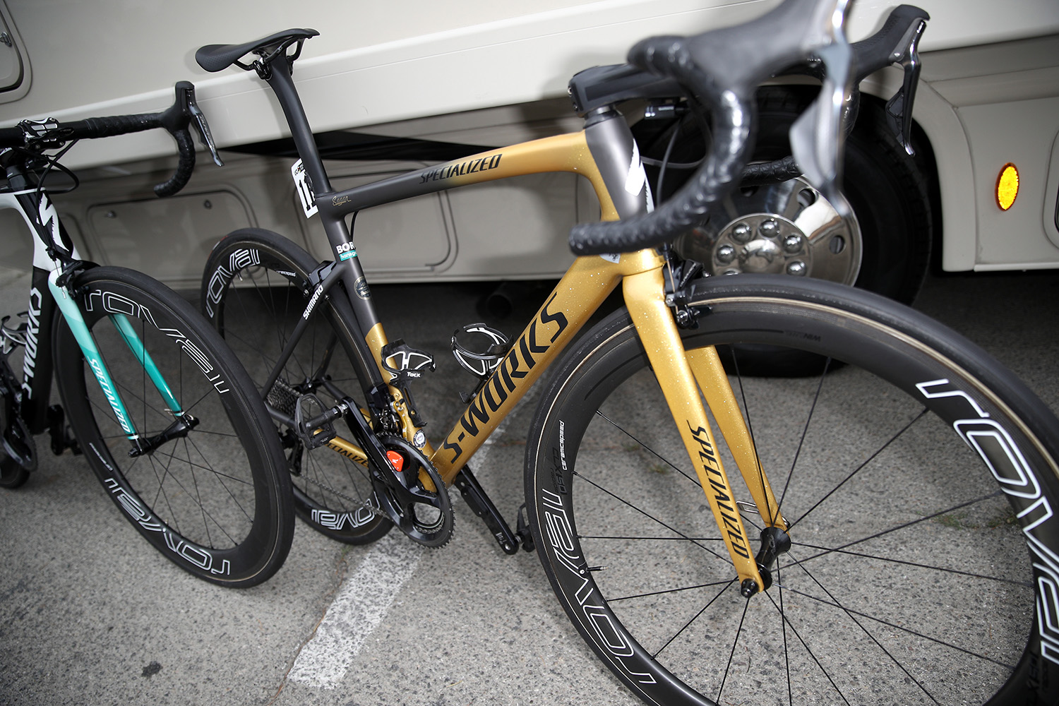 775137810CG00104_Cycling_13