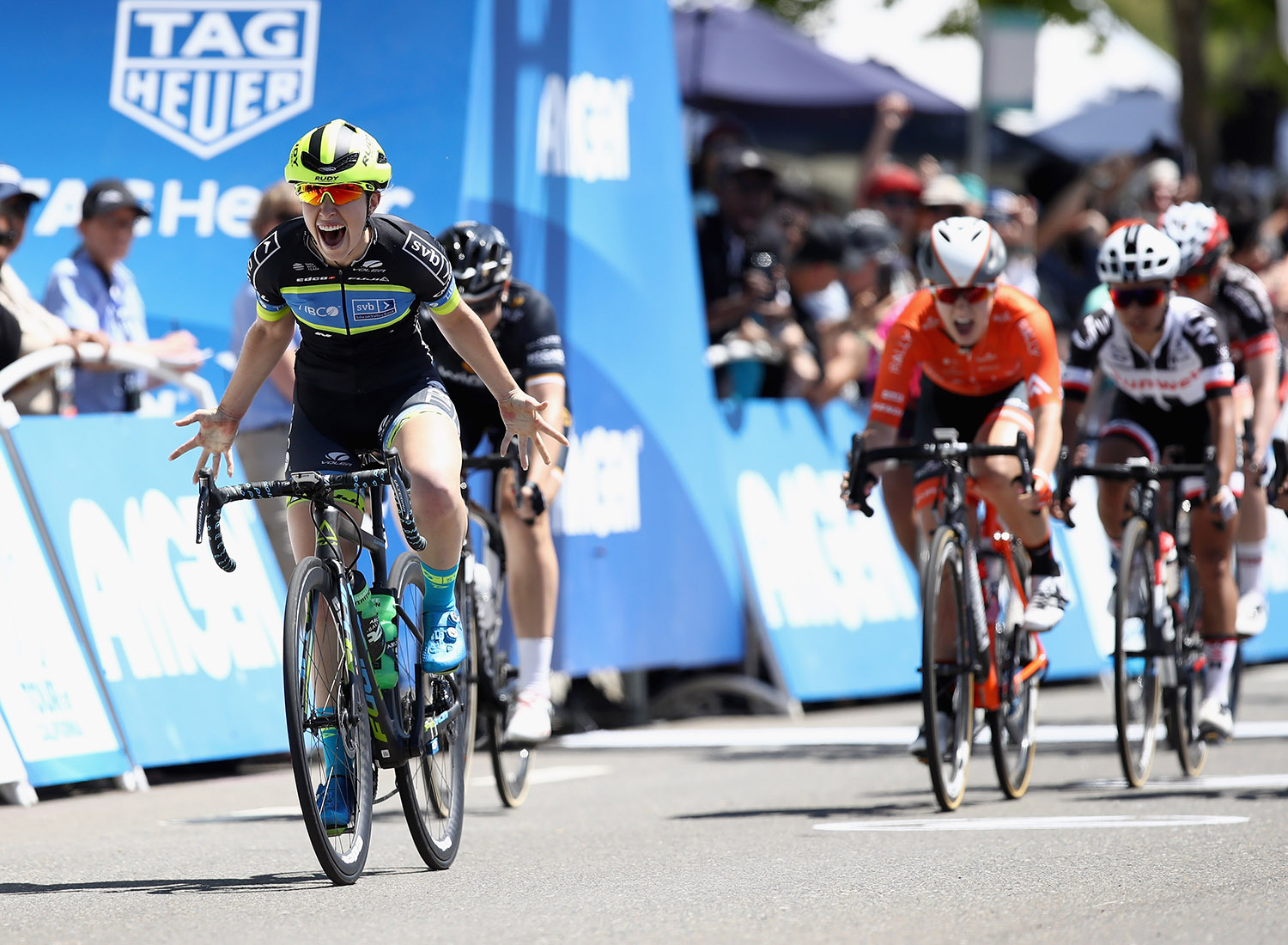 775137856ES017_Amgen_Tour_o