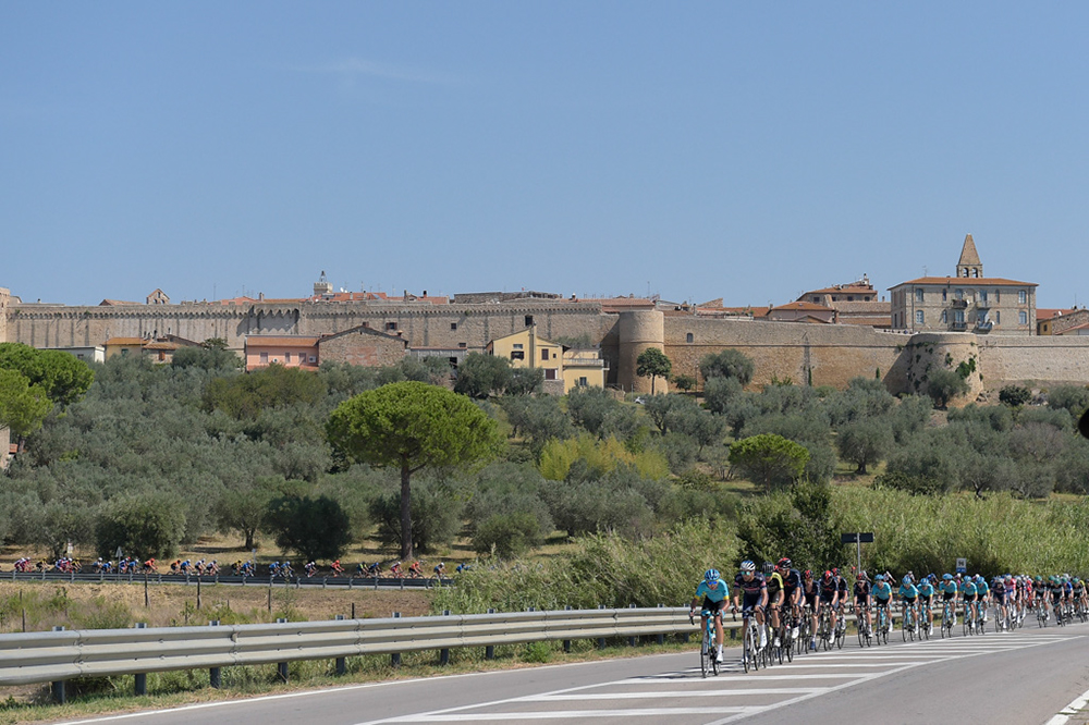 55a edizione Tirreno Adriatico -  da Follonica a Saturnia - 217 km
