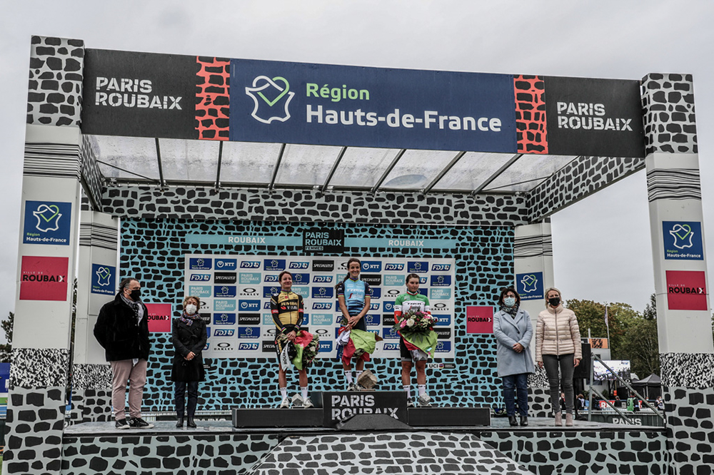 Paris Roubaix Femmes