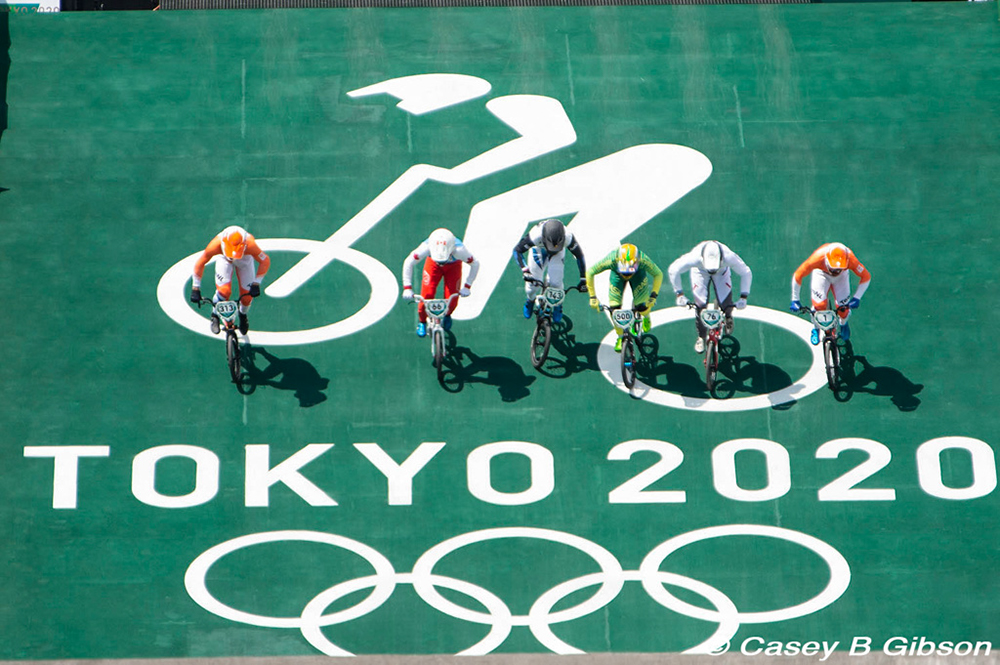 Tokyo 2020 Men's and Women's BMX 1/4 final qualifying