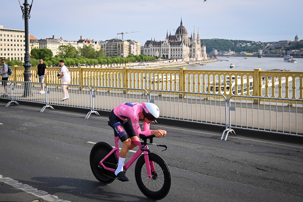 Giro d'Italia 2022 - edizione 105 - Tappa 2 - Gara cronometro individuale - Da Budapest a Budapest