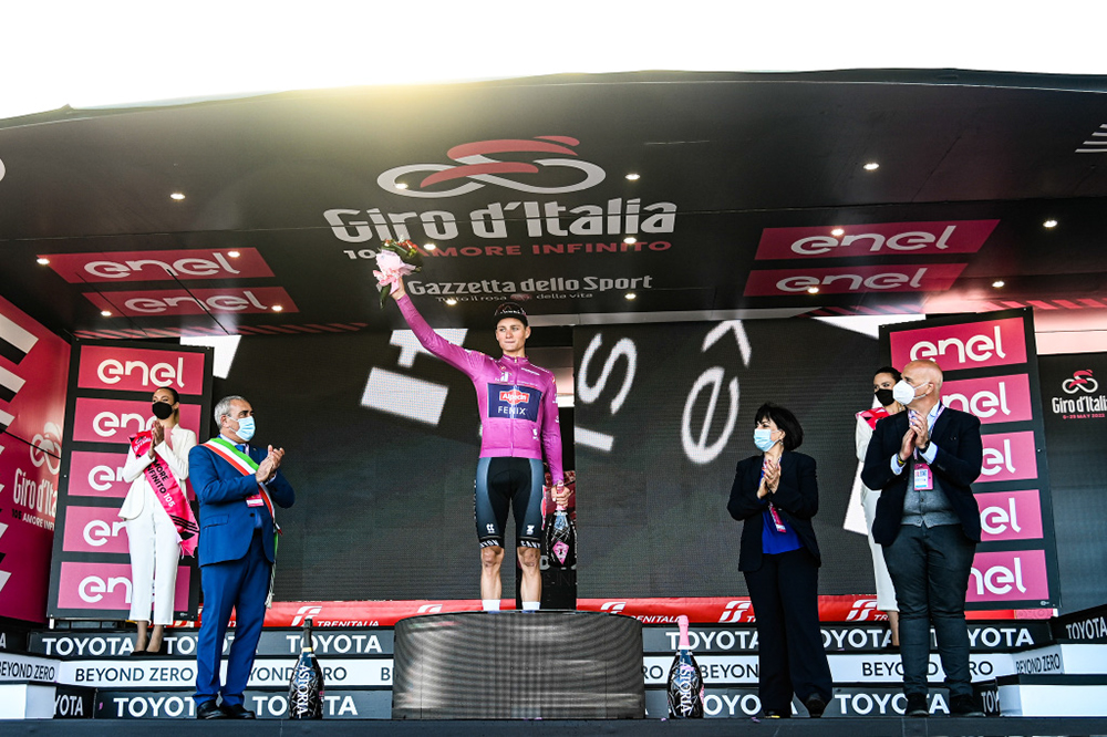 Giro d'Italia 2022 , Stage 4 - Da Avola to Etna/Nicolosi (Rifugio Sapienza)